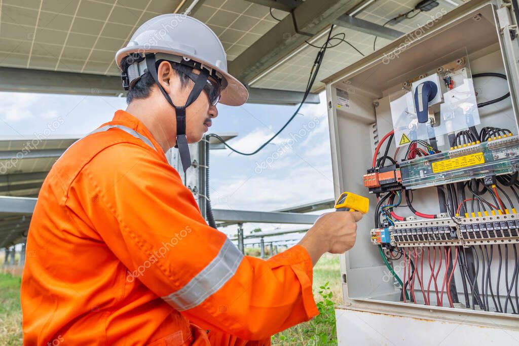 Ispezione termografica di un quadro elettrico per prevenire i guasti